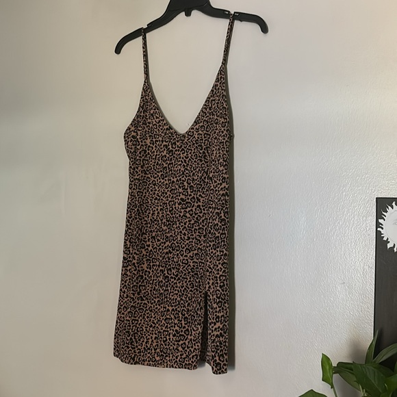 Reformation Dress Marlowe Bengal Cheetah 🐆 Mini dress XS Sammi Jefcoate - Picture 8 of 9